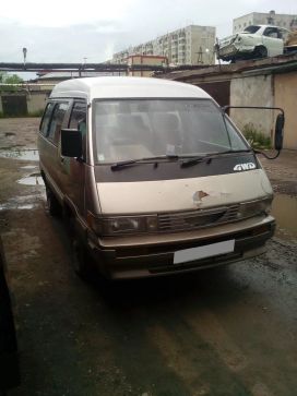    Toyota Town Ace 1987 , 130000 , 