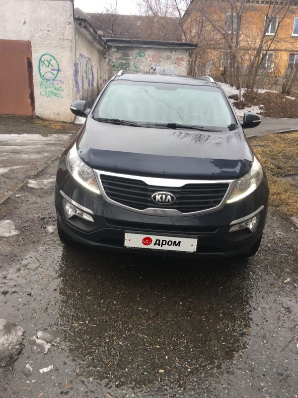 SUV   Kia Sportage 2012 , 865000 ,  