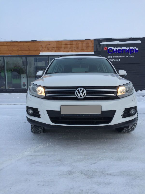 SUV   Volkswagen Tiguan 2012 , 740000 , 