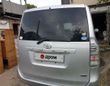    Toyota Voxy 2011 , 950000 , 