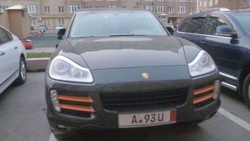 SUV   Porsche Cayenne 2008 , 1700000 , 