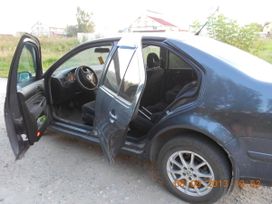 Volkswagen Bora 2002 , 330000 , 