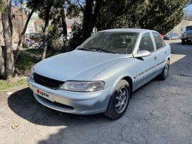  Opel Vectra 1997 , 195000 , 