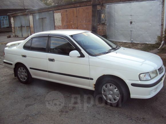  Nissan Sunny 2001 , 180000 , 