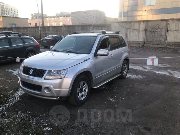 SUV   Suzuki Grand Vitara 2010 , 500000 , -