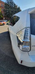    Toyota Prius Alpha 2014 , 955000 , 