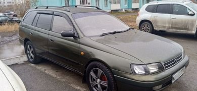 Универсал Toyota Caldina 1994 года, 310000 рублей, Омск