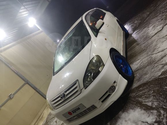    Toyota Ipsum 2001 , 600000 , 