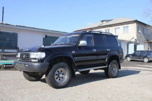 SUV   Toyota Land Cruiser 1997 , 800000 , 