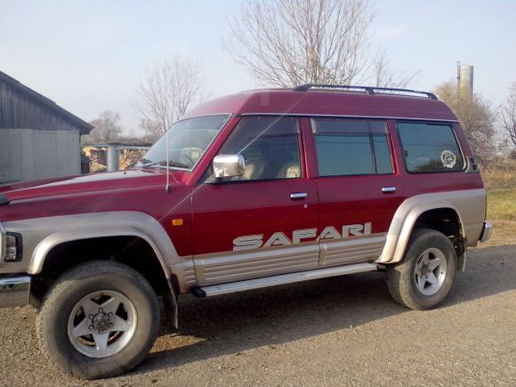 SUV   Nissan Safari 1996 , 850000 , 