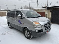 Минивэн или однообъемник Hyundai Starex 2006 года, 735000 рублей, Кызыл