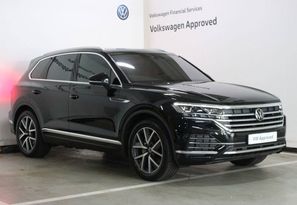SUV   Volkswagen Touareg 2023 , 7400000 , 