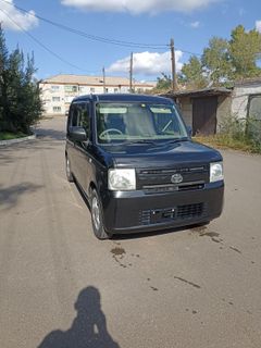 Хэтчбек Toyota Pixis Space 2013 года, 600000 рублей, Черногорск
