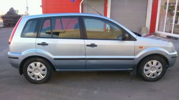  Ford Fusion 2005 , 245000 , 
