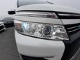    Toyota Voxy 2015 , 1395000 , 