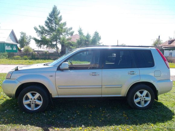 SUV   Nissan X-Trail 2003 , 450000 , 