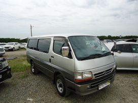 Toyota Hiace 2004 , 700000 , 