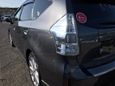    Toyota Prius Alpha 2012 , 895000 , 