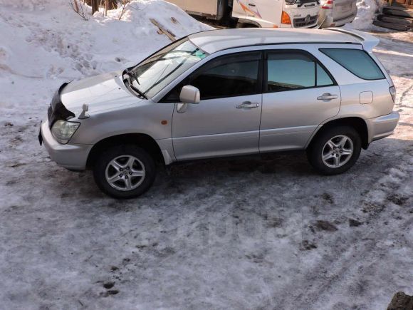 SUV   Toyota Harrier 2002 , 550000 , 