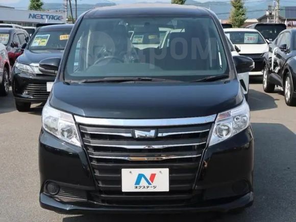    Toyota Noah 2014 , 993000 , 