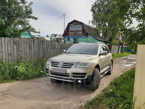 SUV   Volkswagen Touareg 2005 , 640000 , 