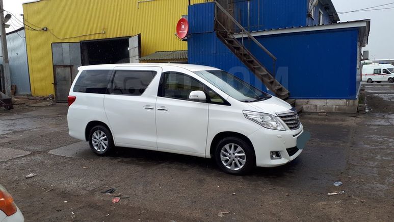    Toyota Alphard 2013 , 1760000 , 