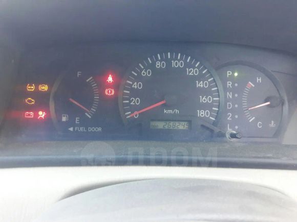  Toyota Corolla 2003 , 270000 , 