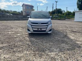    Toyota Noah 2018 , 2250000 , 