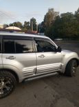  3  Mitsubishi Pajero 2000 , 730000 , --