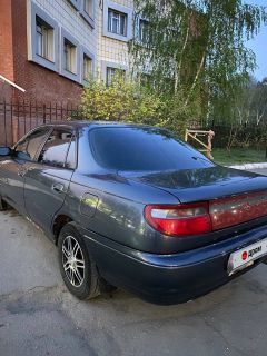 Седан Toyota Carina 1995 года, 260000 рублей, Рубцовск