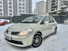Седан Nissan Tiida Latio 2005 года, 549000 рублей, Омск