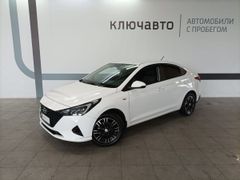 Седан Hyundai Solaris 2021 года, 1784000 рублей, Омск