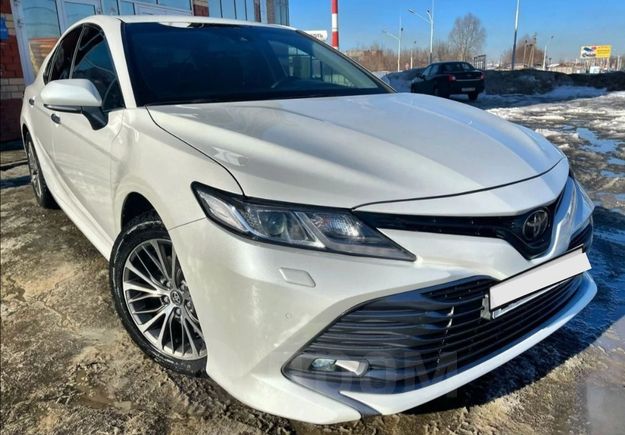  Toyota Camry 2018 , 1740000 , 