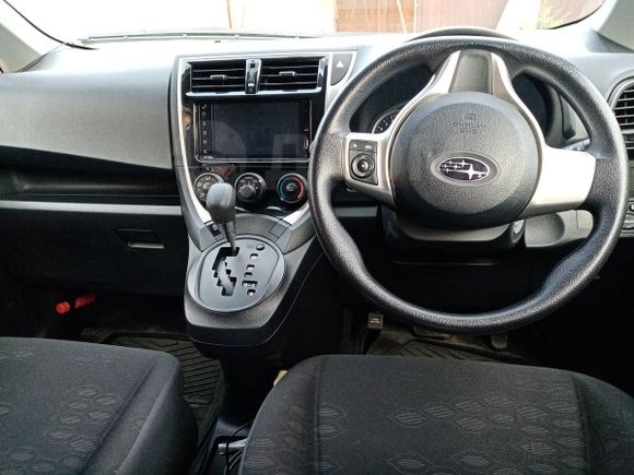 Subaru Trezia 2015 , 950000 , 