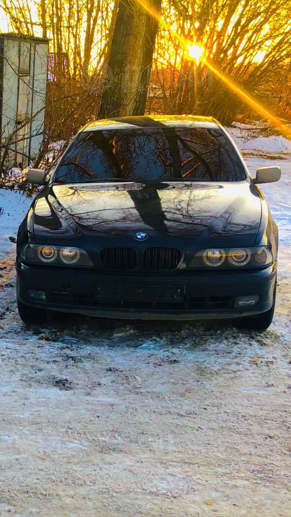 BMW 5-Series 2000 , 280000 , 