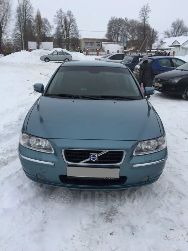  Volvo S60 2008 , 500000 , 