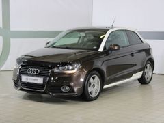 Хэтчбек 3 двери Audi A1 2011 года, 918000 рублей, Екатеринбург
