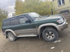 SUV или внедорожник Nissan Patrol 2001 года, 900000 рублей, Мирный