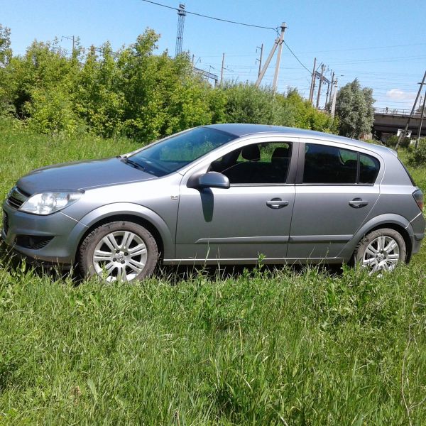  Opel Astra 2007 , 370000 , 