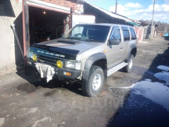 SUV   Nissan Terrano 1992 , 300000 , 