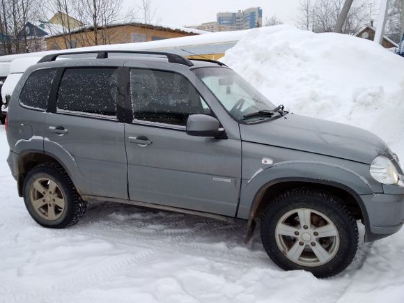 SUV   Chevrolet Niva 2014 , 380000 , 