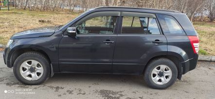 SUV   Suzuki Grand Vitara 2012 , 700000 , 