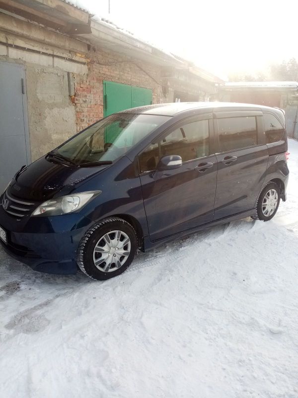    Honda Freed 2010 , 690000 , 