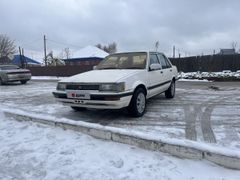 Седан Toyota Corolla 1986 года, 95000 рублей, Барнаул