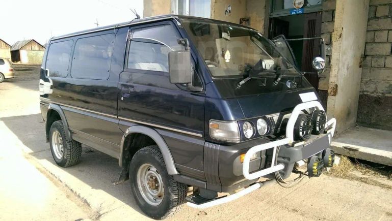    Mitsubishi Delica 1996 , 270000 , 