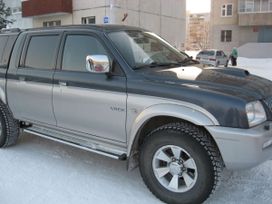  Mitsubishi L200 2005 , 560000 , 