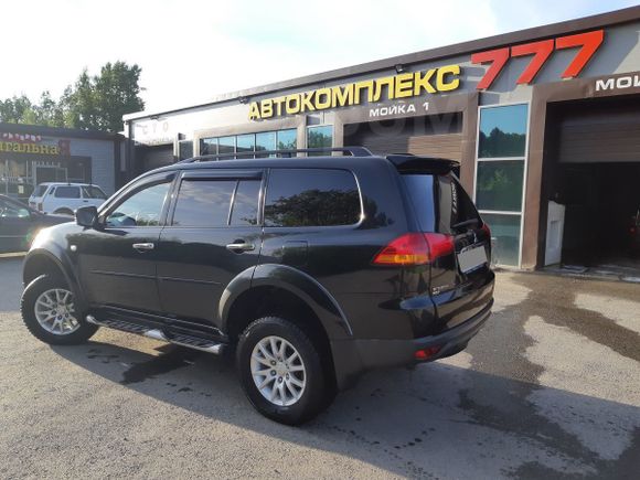 SUV   Mitsubishi Pajero Sport 2010 , 920000 , -