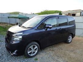    Toyota Voxy 2007 , 560000 , 