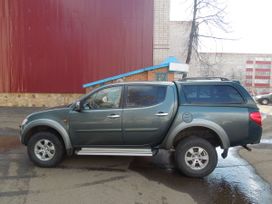  Mitsubishi L200 2007 , 730000 , 