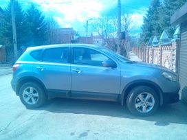 SUV   Nissan Qashqai 2010 , 600000 , 